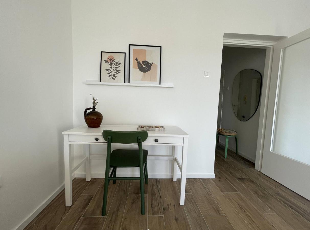Dashing Oasis Apartment *